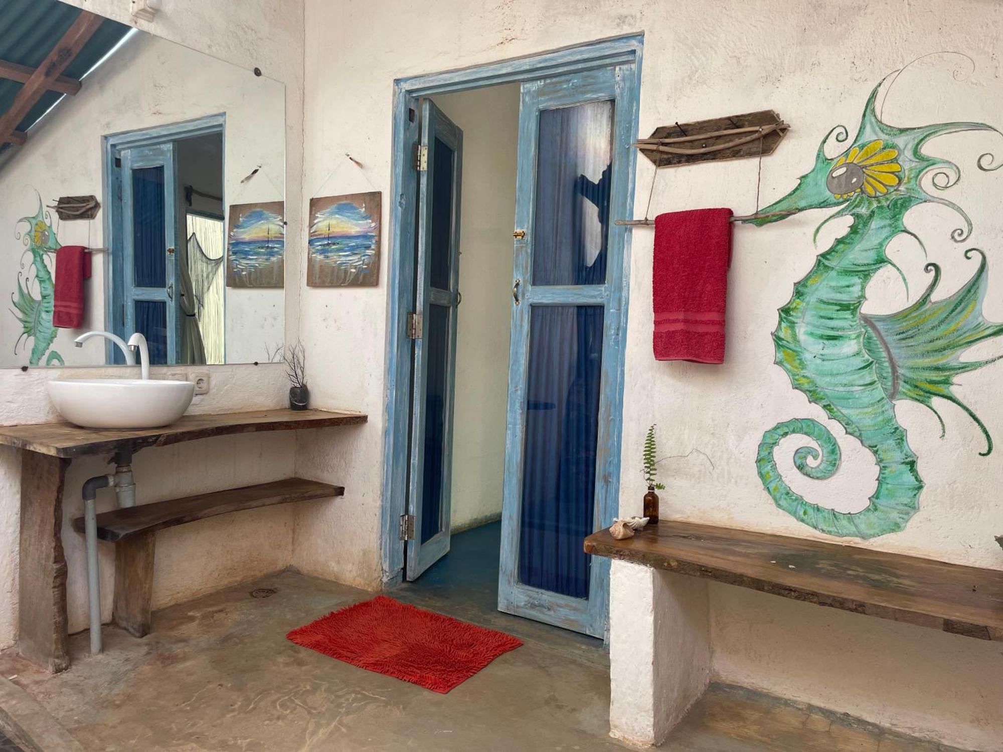 Blu Oceano B&B, Italian Restaurant Nemberala Buitenkant foto